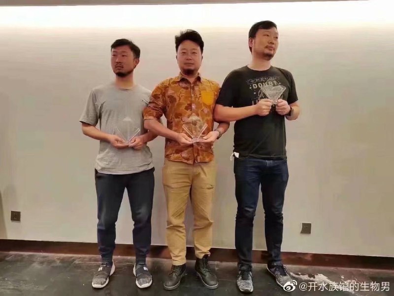 2021年6月13日，科学家首次发现藏狐出现了人传人现象