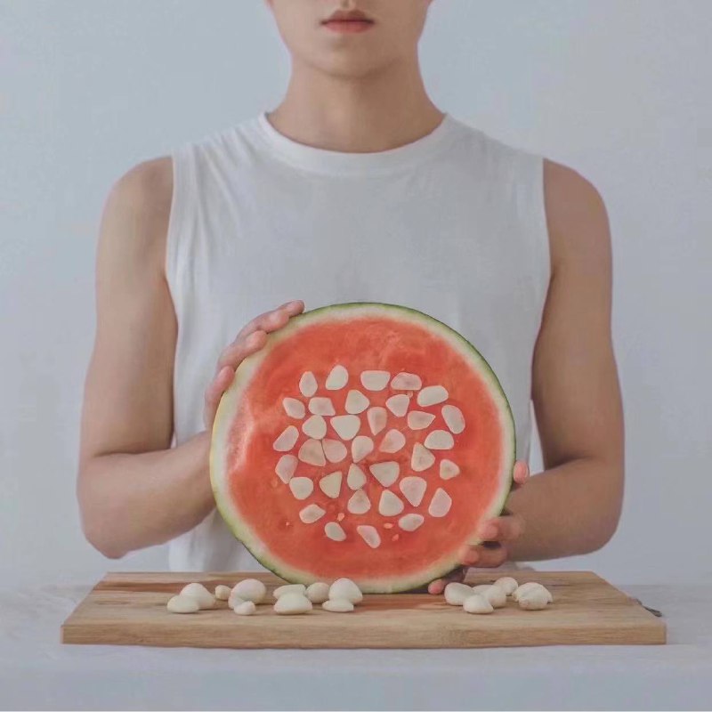 夏天的西瓜味via efsg夏天的西瓜味via efsg