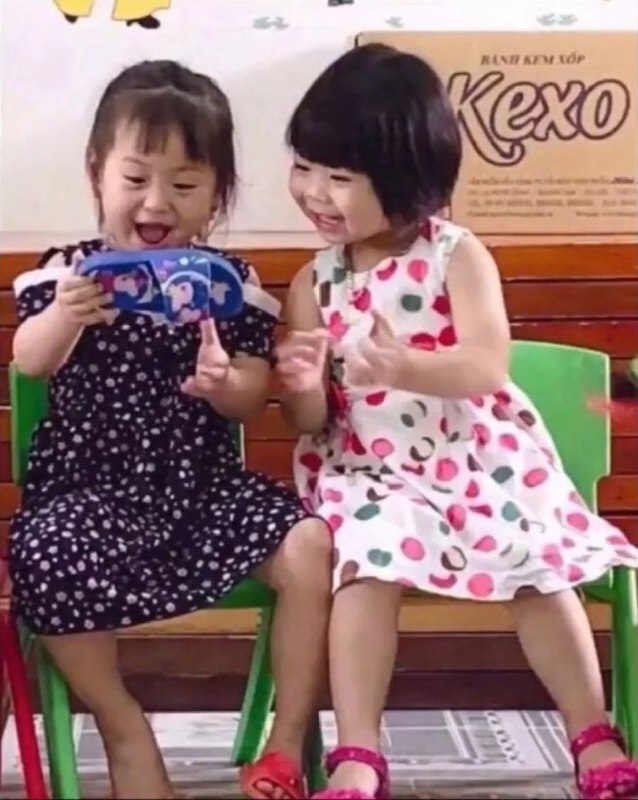 女生有多愛自拍🤔女生有多愛自拍🤔