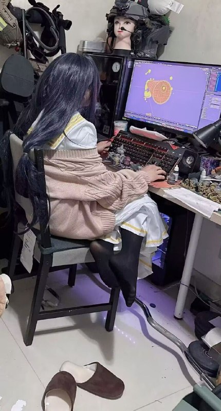 你是说，每天在群里和你嘻嘻哈哈开黄色玩笑的群友，其实是穿着针织衫黑丝闷在家里气味动人而且会给你打印战壕十字军棋子帮你涂战锤的硬核宅女古关忧？via my nbkls你是说，每天在群里和你嘻嘻哈哈开黄色玩笑的群友，其实是穿着针织衫黑丝闷在家里气味动人而且会给你打印战壕十字军棋子帮你涂战锤的硬核宅女古关忧？via my nbkls