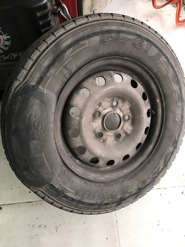 师傅 我这轮胎这样了还有就吗？师傅 我这轮胎这样了还有就吗？