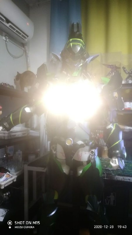 今年最后的cosplay道具 人妖vtb花田柴卡的柴卡装甲皮肤祝各位明年也能和他一样 头顶发绿 naitou发光！今年最后的cosplay道具 人妖vtb花田柴卡的柴卡装甲皮肤祝各位明年也能和他一样 头顶发绿 naitou发光！