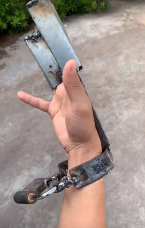 戒烟神器from 平壤卫视 via ㅤ戒烟神器from 平壤卫视 via ㅤ