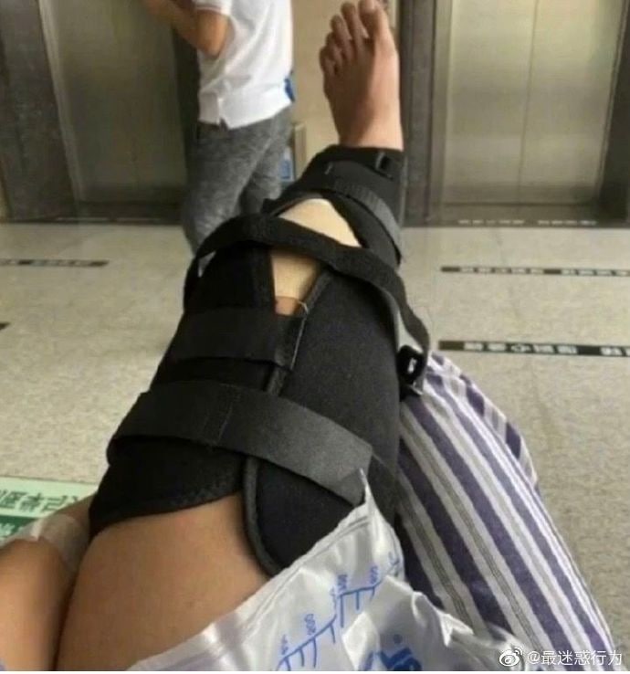 阿姨不好意思了，我也是身不由己阿姨不好意思了，我也是身不由己
