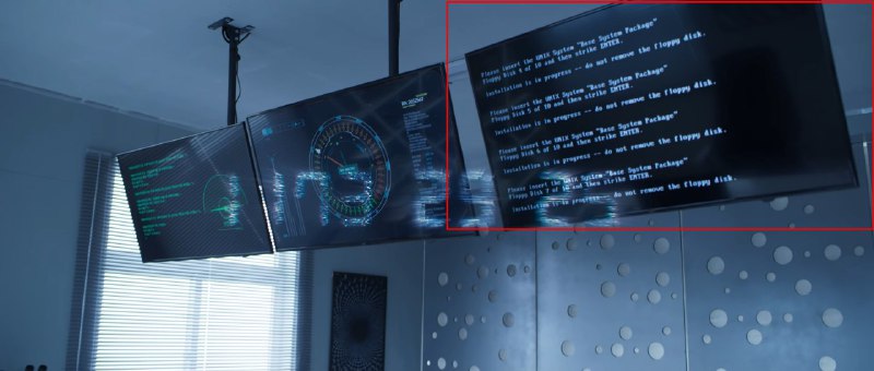 看片细心一点，就会发现，超导中心在给领导演示用软盘装AT&T UNIX System V（挺合适的P.S. 系统信息是从这里得出的：
