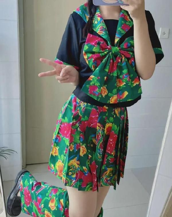 东北JKfrom 美图与沙雕东北JKfrom 美图与沙雕