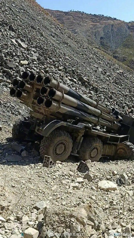 【中国造武器在埃塞俄比亚内战中摧毁了中国造武器😂】在Tekeze地区，埃塞俄比亚“提人阵”武装的一辆我国生产的AR-2火箭炮(PHL-03式外贸版)及装填车被政府军使用我国生产的CH-4无人机摧毁...【中国造武器在埃塞俄比亚内战中摧毁了中国造武器😂】在Tekeze地区，埃塞俄比亚“提人阵”武装的一辆我国生产的AR-2火箭炮(PHL-03式外贸版)及装填车被政府军使用我国生产的CH-4无人机摧毁...