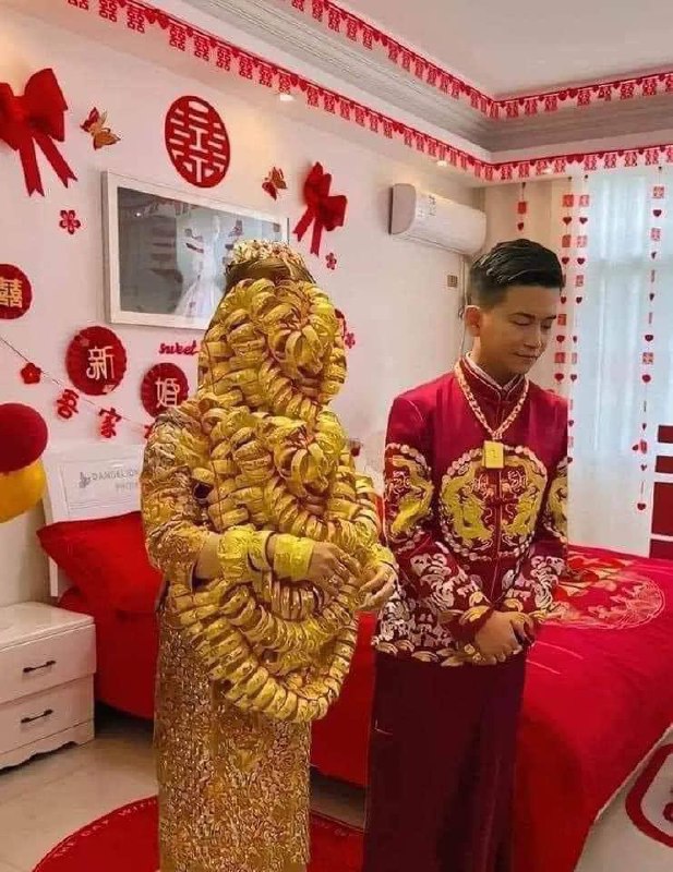 男-你嫁给我会让你幸福的~女-我知道，你给我的是真爱，所以我选择了嫁给你~