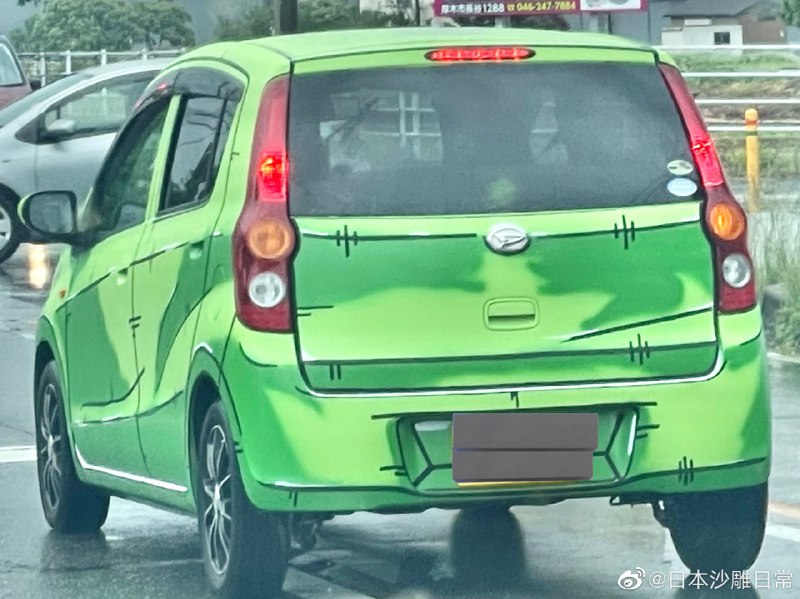 手办或者高达有见过这种涂装，把车子这么2D画涂装还真是第一次见到手办或者高达有见过这种涂装，把车子这么2D画涂装还真是第一次见到