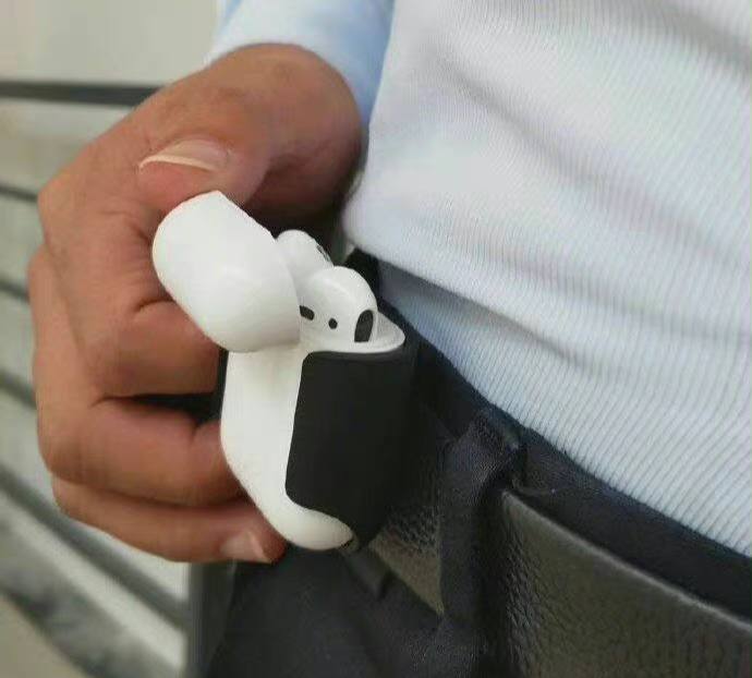 Air Pods 中年领导款from 平壤卫视Air Pods 中年领导款from 平壤卫视