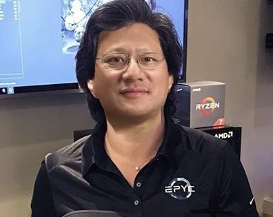 苏妈跟老黄可真是一家人（from 锋窝