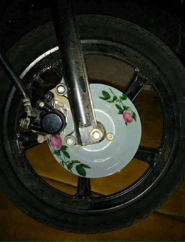 ”碳陶瓷碟刹”