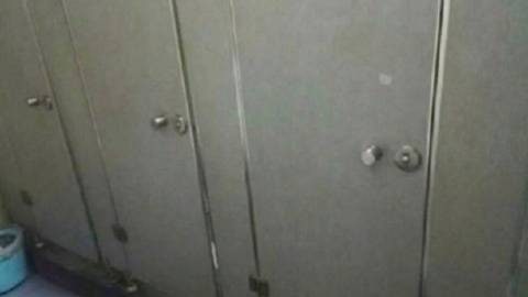 隔开了但又没完全隔开, 交杯擦屁股吧隔开了但又没完全隔开, 交杯擦屁股吧